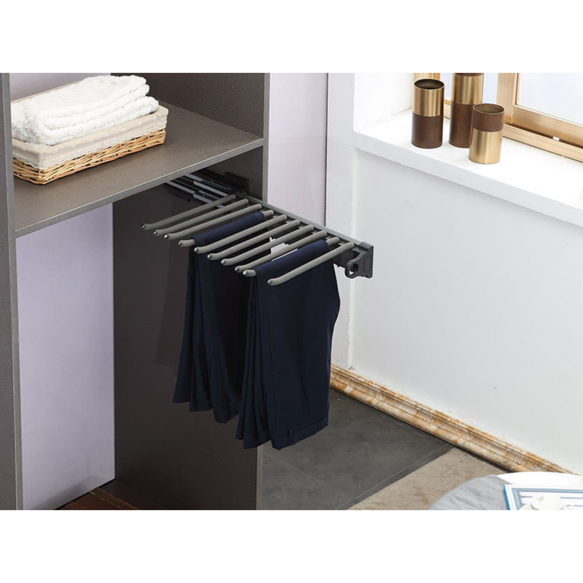 Side Trouser Hanger SYMPHONY - White (4) – Furnica